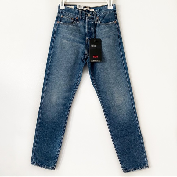 NWT Levi’s Blue Wedgie Fit Ankle Premium Jeans 24x28 100% Cotton Athens Shut It - Picture 3 of 16